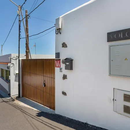 Hébergement de vacances Volcan 16 *