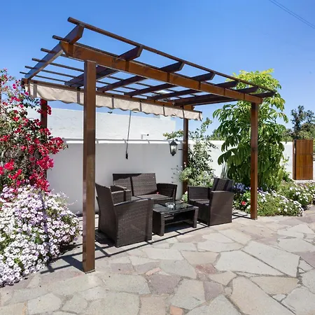Holiday home Volcan 16 *